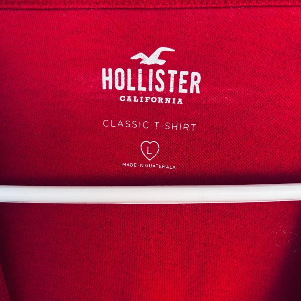 Hollister Classic Red Tee With Front Flower Design - Image 2