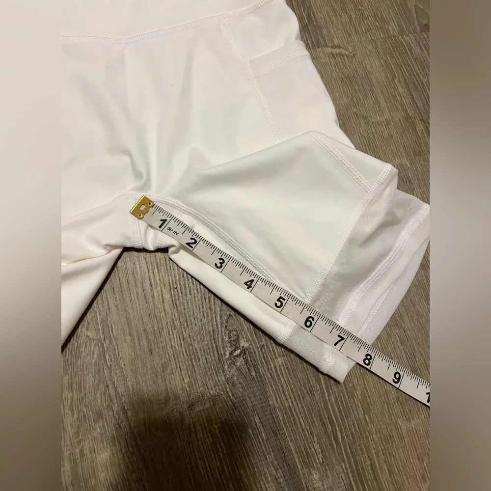 Aerie White High-Rise Bike Shorts Women’s Size XS NWT Stretch Medium Support - Image 5