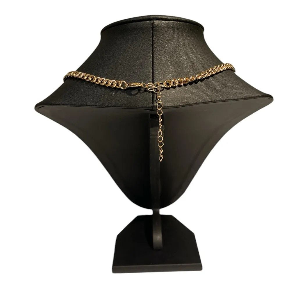 Gold Butterfly Charm Necklace Chain Dainty Women's Jewelry NWT - Image 2