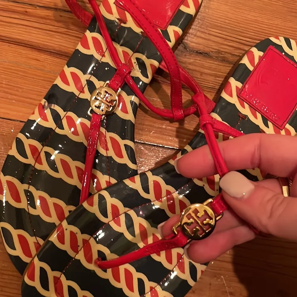 Tory Burch Patent Leather Emmy Sandals Nautical - Image 5