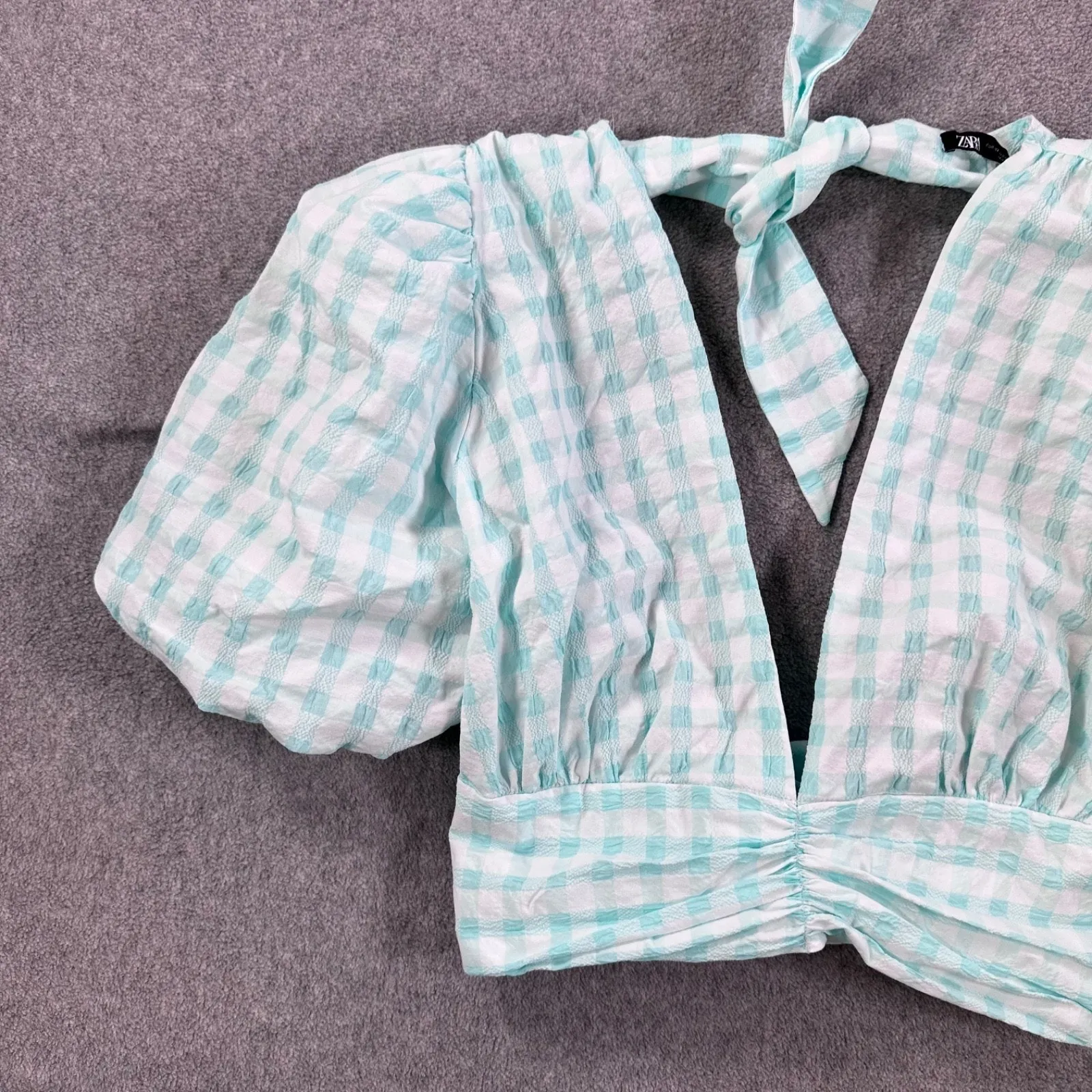 Zara Gingham Tie Back Cropped Top Size XL Green Seersucker Puff Sleeve V-Neck - Image 3