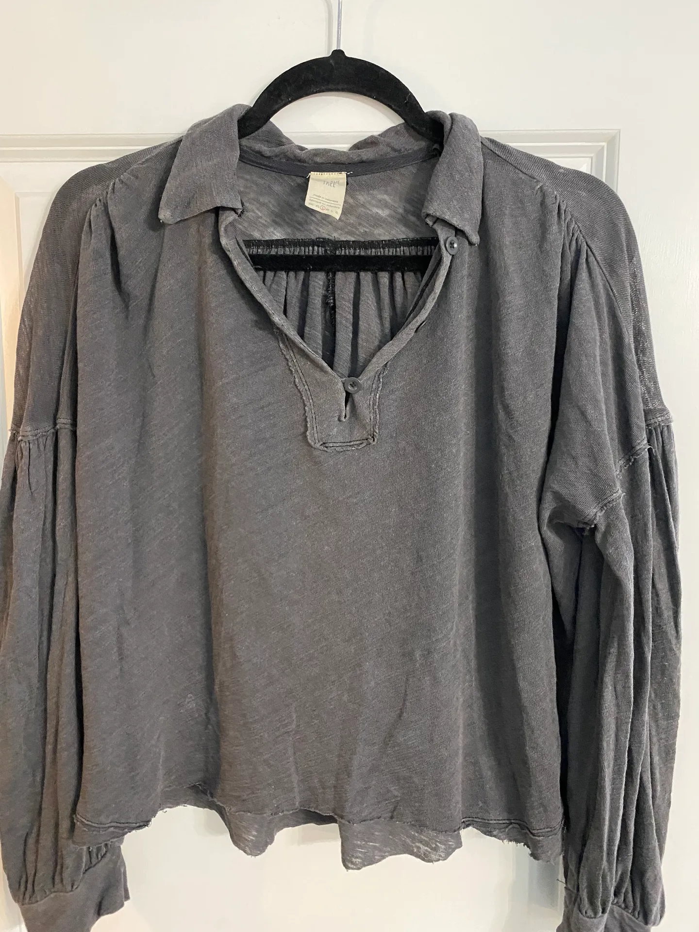 We The Free Grey Cropped Henley - Image 5