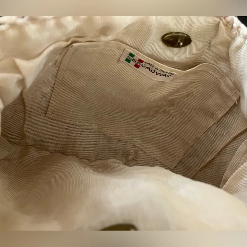 1960s The Broadway Raffia Purse - Image 7