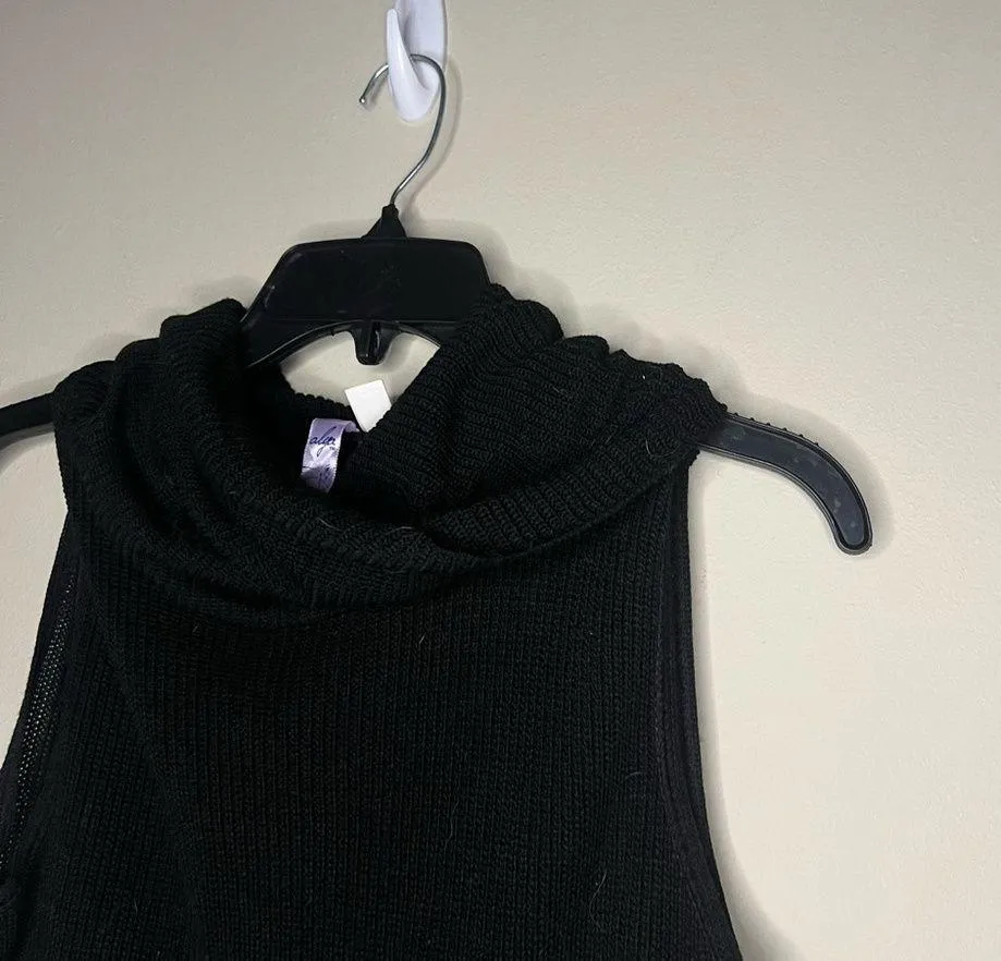 Black cowl neck sleeveless sweater tank - Image 2