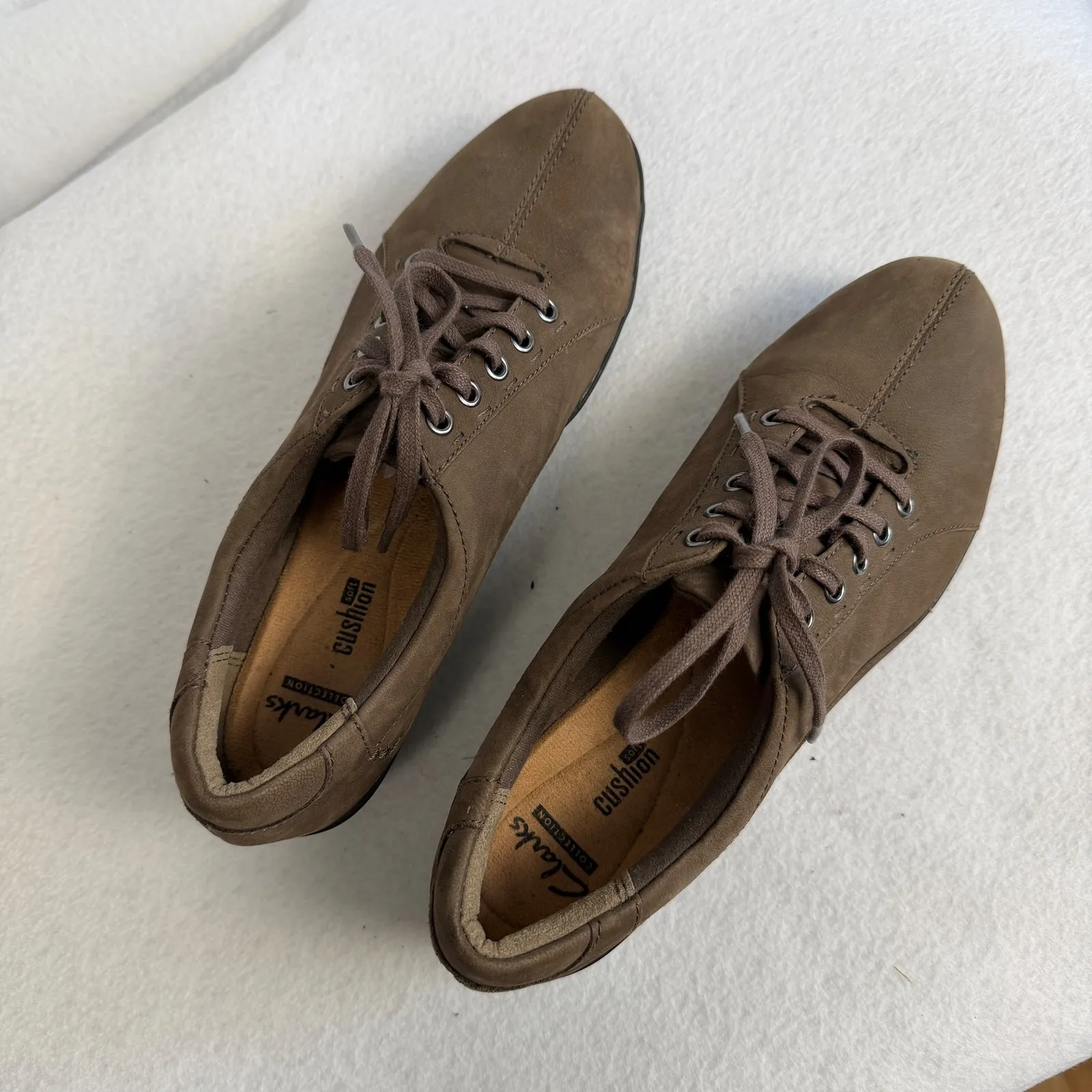 Clarks Collection Women Dark Brown Suede Lace Up Comfort Walking Shoes Size 8.5 - Image 9