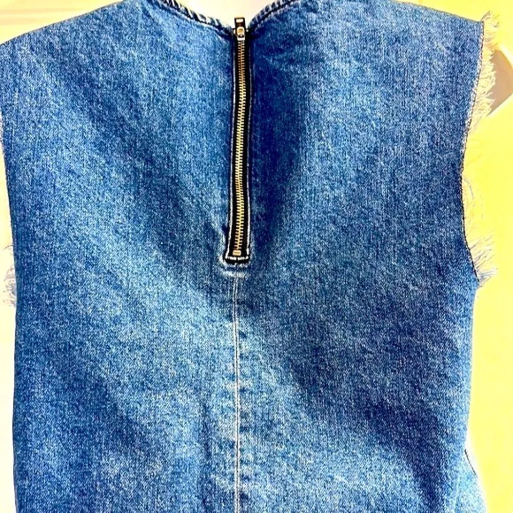 Topshop Distressed and Mixed Wash Jean Vest with Back Zipper- Size 2 - Image 4