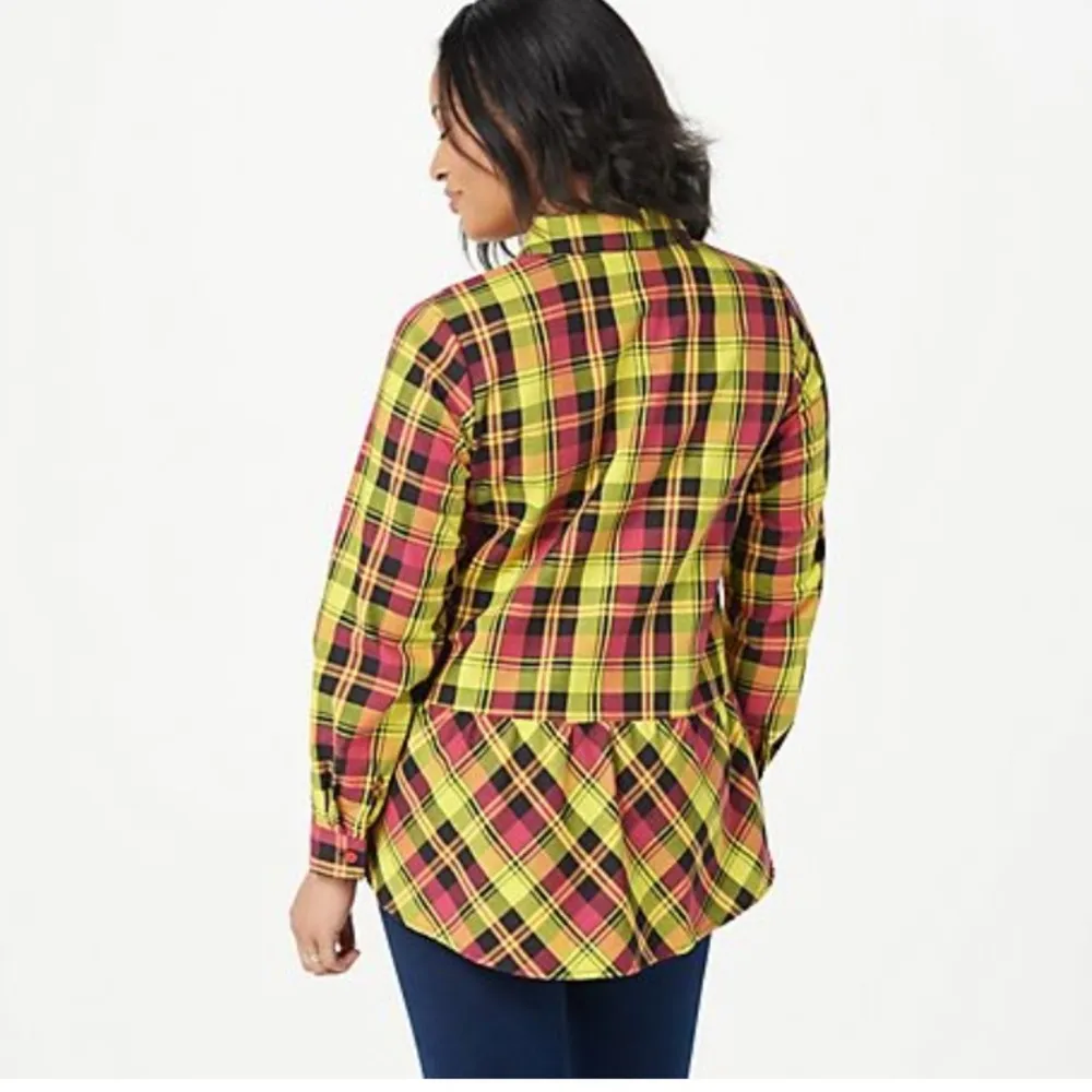 Joan Rivers Long Sleeve Green Blue White Plaid Shirt Back Ruffle Detail Medium - Image 2