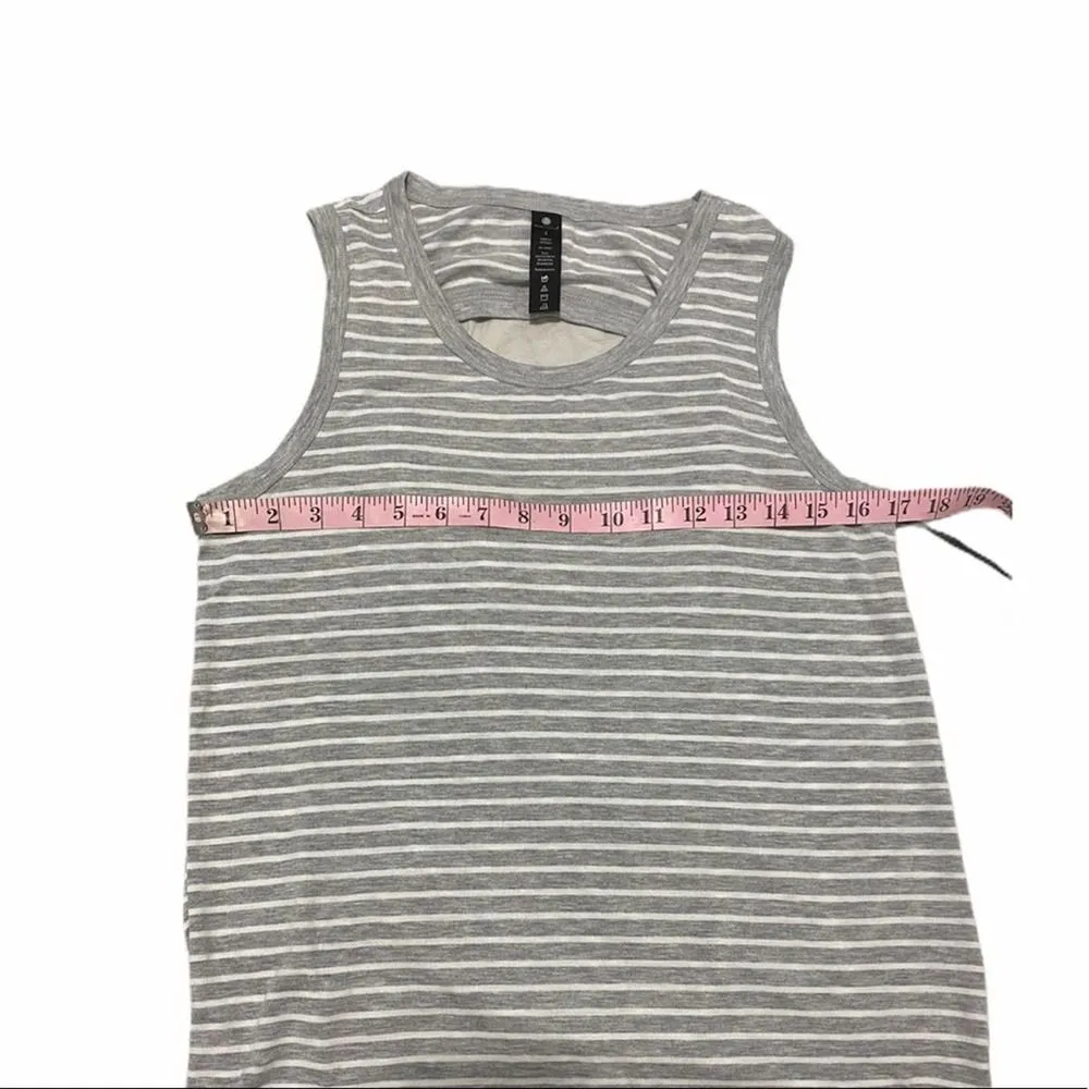 Yogalicious Soft Cutout Back‎ Workout Exercise Yoga Tank Top Grey White Small - Image 4