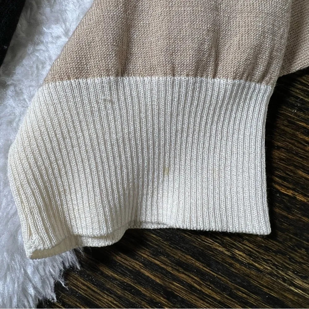 St. John Wool Blend Colorblock Knit Button Front Cardigan Sweater - Image 12