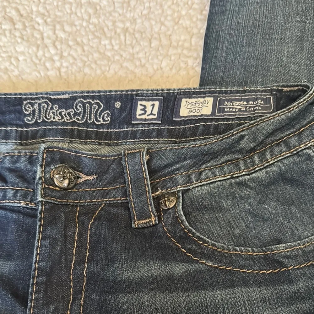 Miss Me Women's Blue Jeans with Embroidered Pockets - Image 3