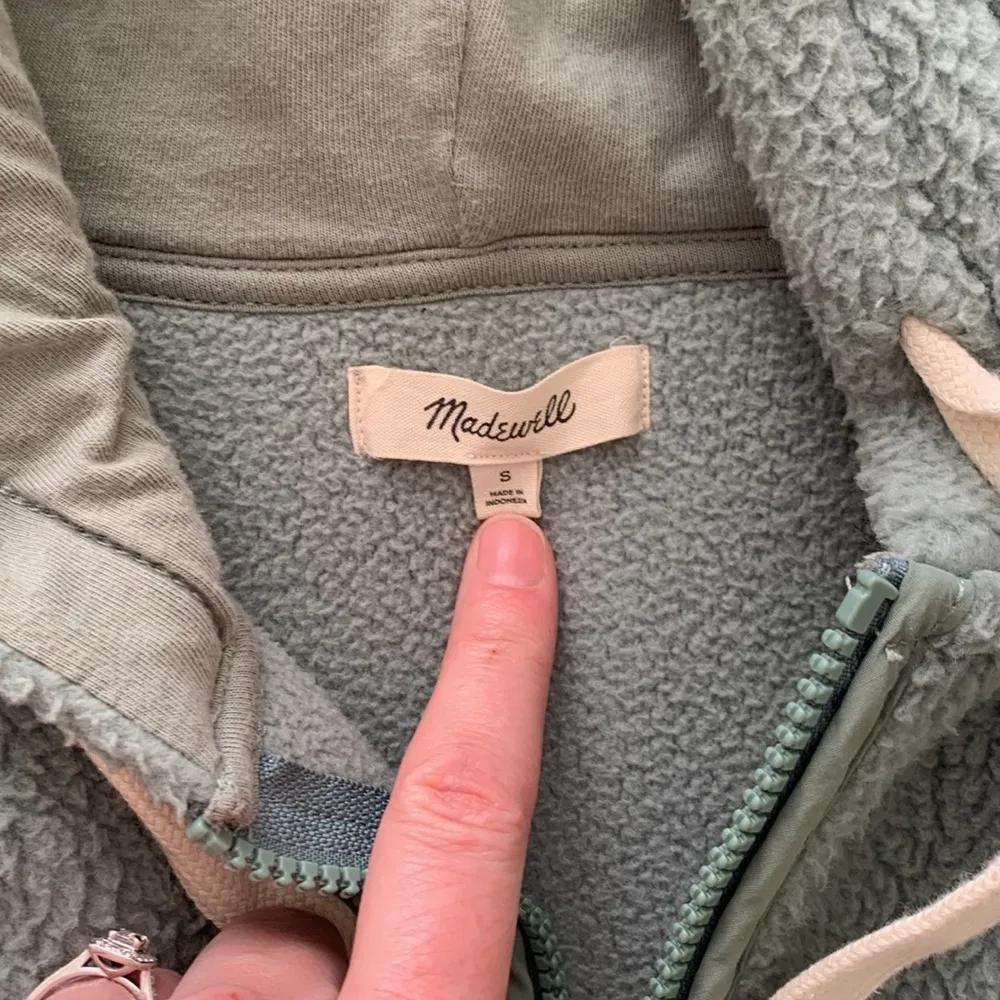 Madewell (Re)sourced Fleece Hooded Zip Jacket - Image 9