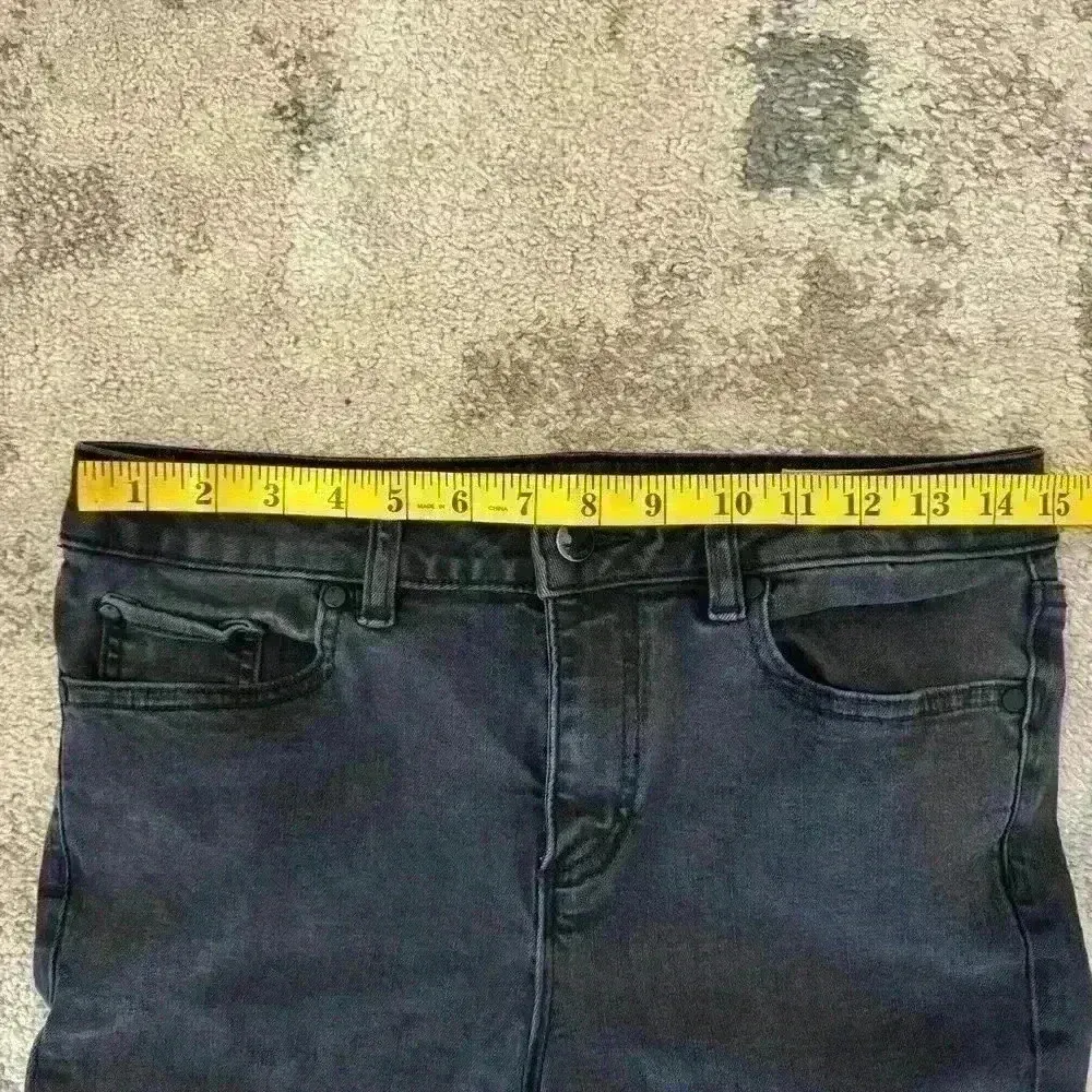 Women’s Vince Camuto Jeans - Image 6