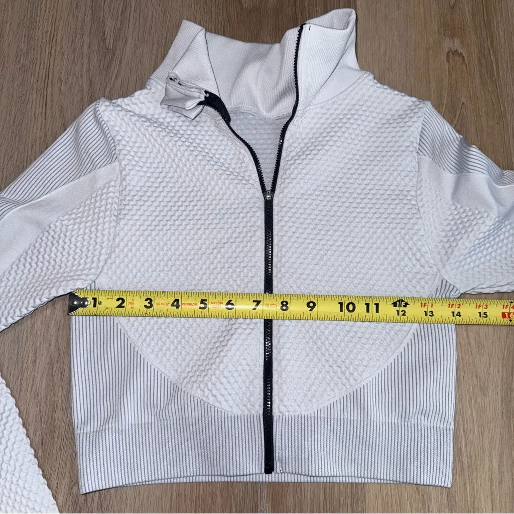 Athletic Zip Up Cropped Jacket - Image 6