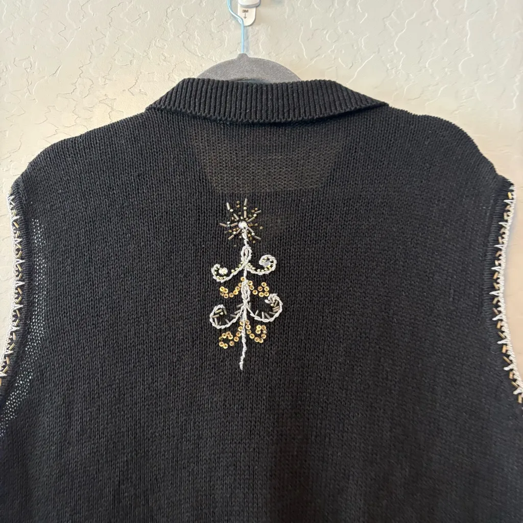 White Stag vintage women's black embroidered Christmas tree sweater vest 22W 24W - Image 14