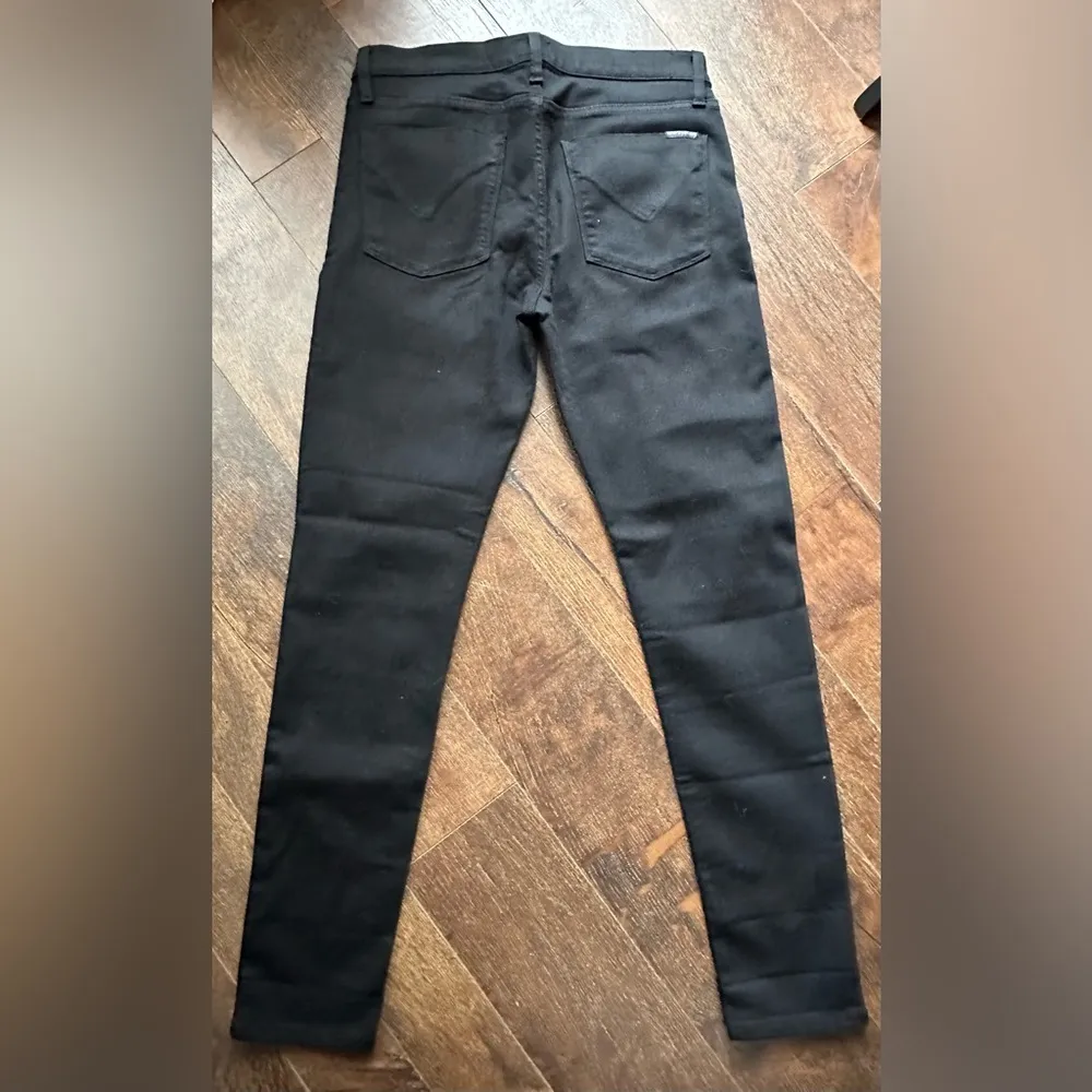 Hudson Jeans Nico Mid-Rise Super Skinny in Black Black - Image 6