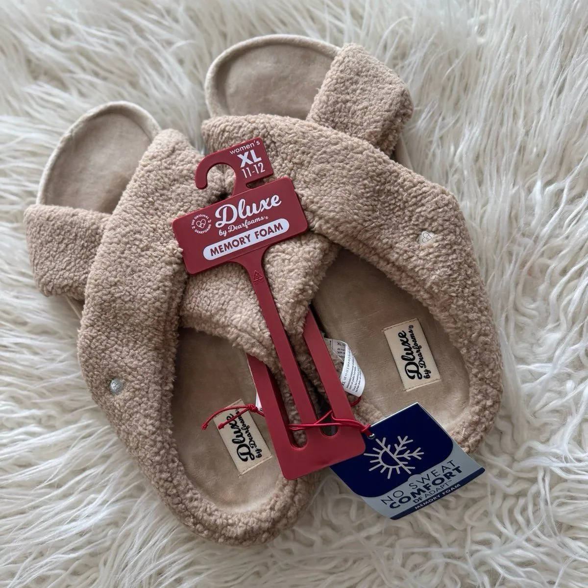 Dluxe by Dearfoams Women's Open Toe Slippers Tan Brown XL 11-12 - Image 2