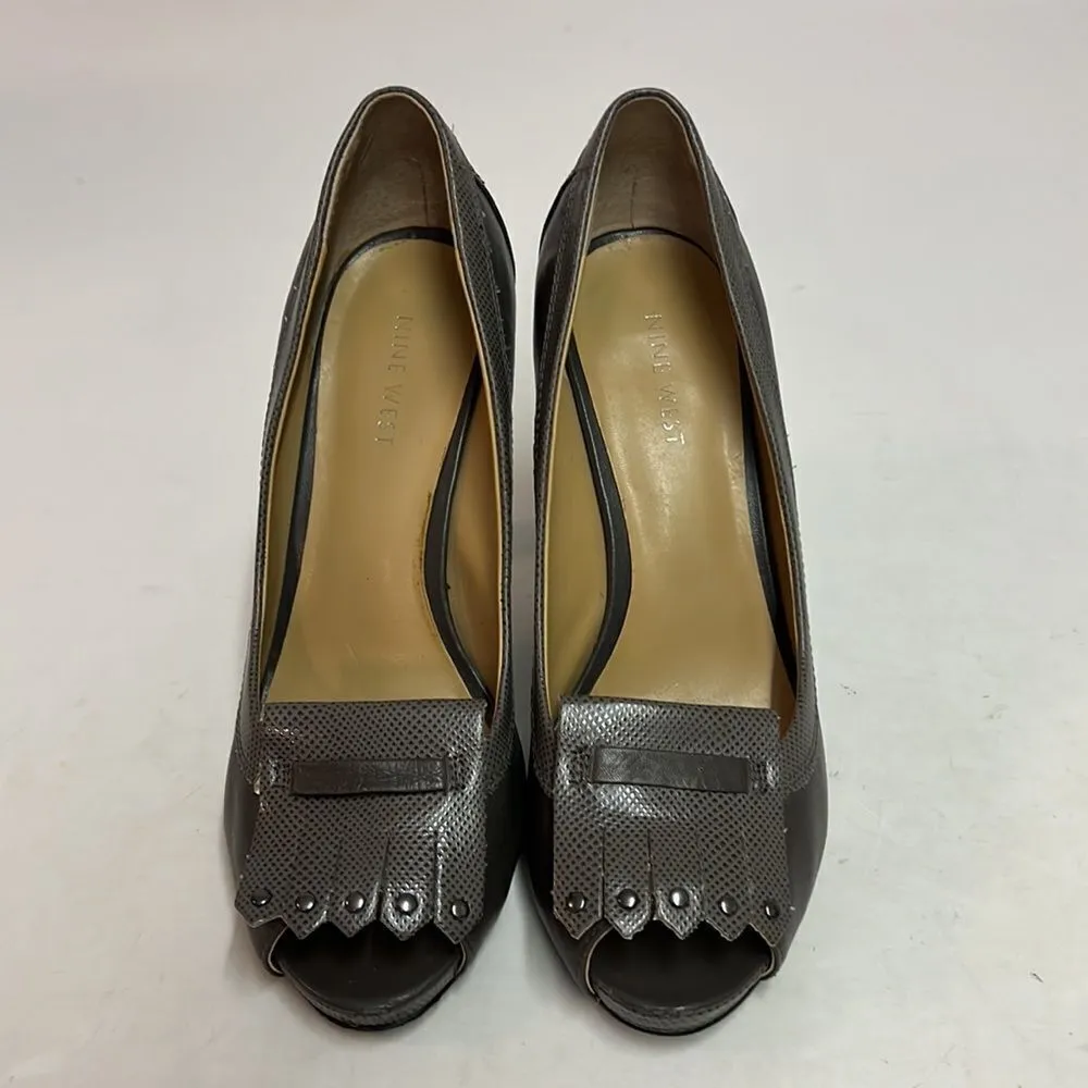 Nine West Peep Toe Oxford style Chunky Heels Size 8 D17 - Image 4