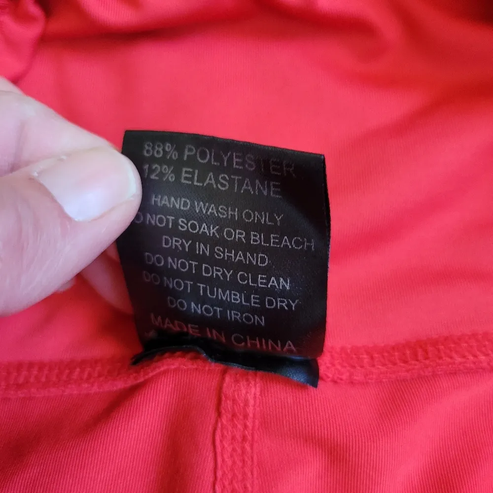 Lotus red and black leggings size large - Image 7