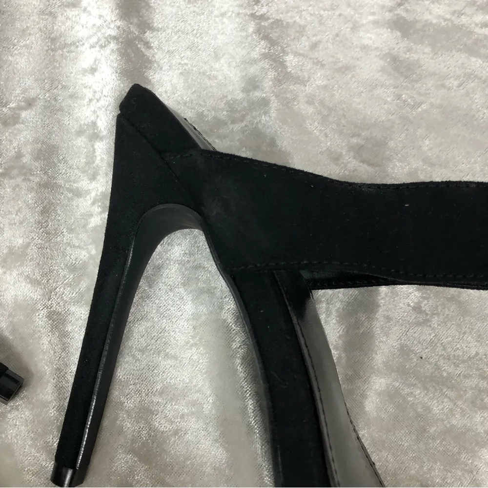 Forever 21 nwot black high heels size 6 pumps mob wife style - Image 9