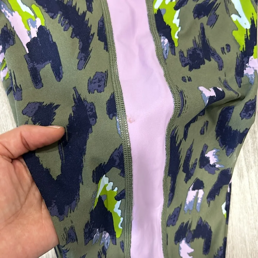 Aerie • leopard print 7/8 leggings with side stripe - Image 9