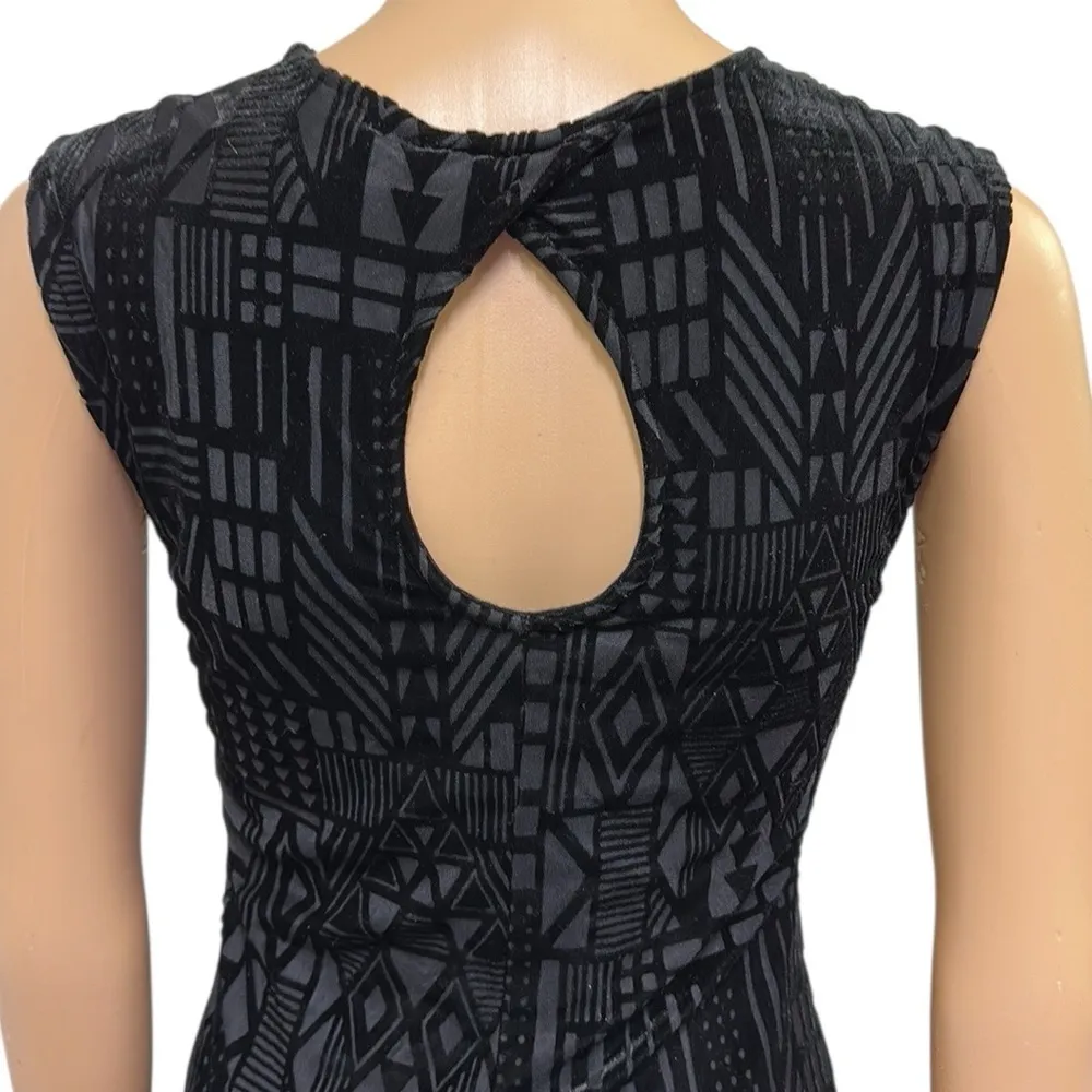 Bobeau Black Geometric Velvet Print Keyhole Back Side Slit Maxi Dress Womens XS - Image 5