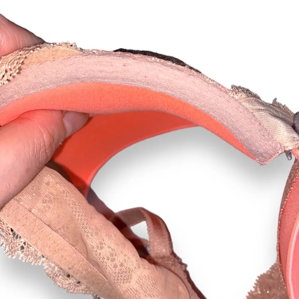 Victoria Secret Dream Angels Push-Up Bra 32C - Image 10