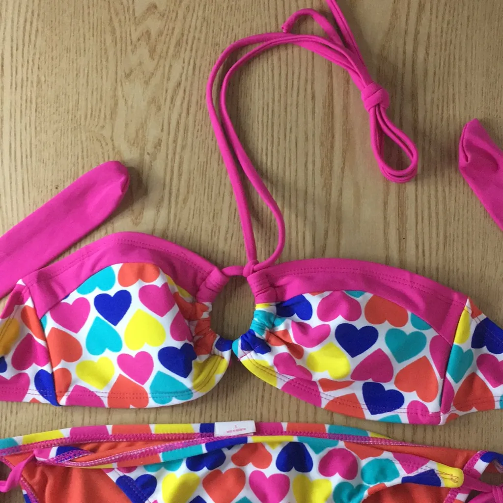 Free with Bundle Womens 2Pc Sexy Bikini Swimsuit Hearta - Image 2