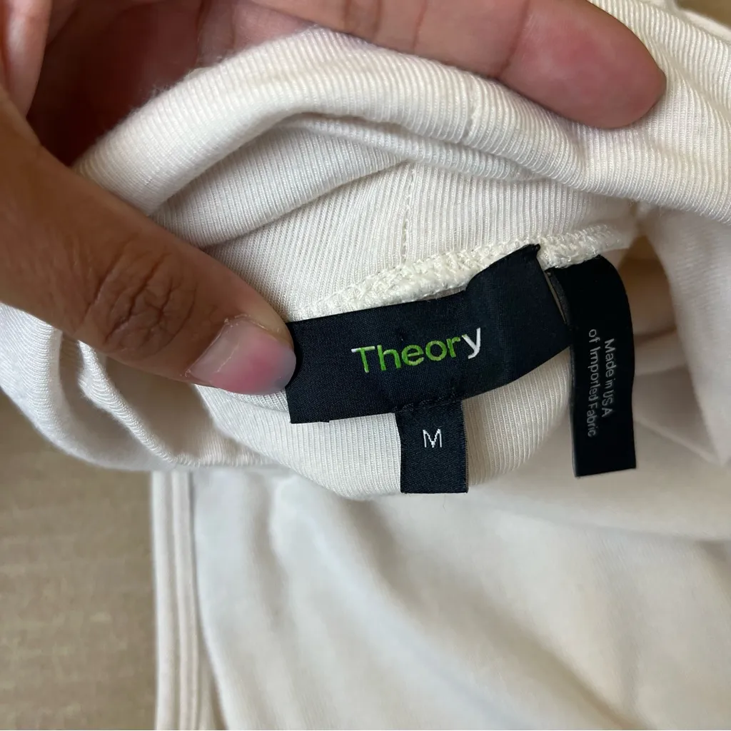 Theory Sleeveless Turtleneck Sweater - Image 9