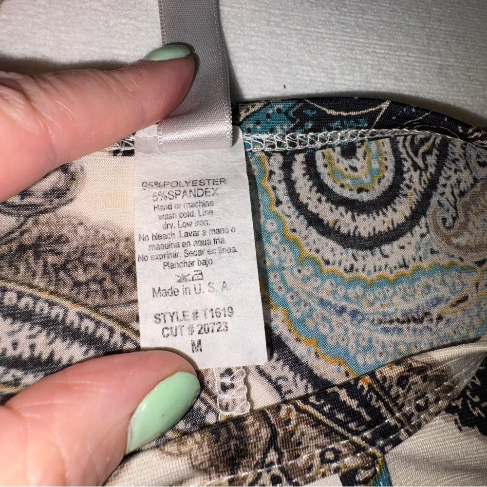 Gray Relaxed Graphic Tunic with 3/4 Sleeves Size M - Image 4