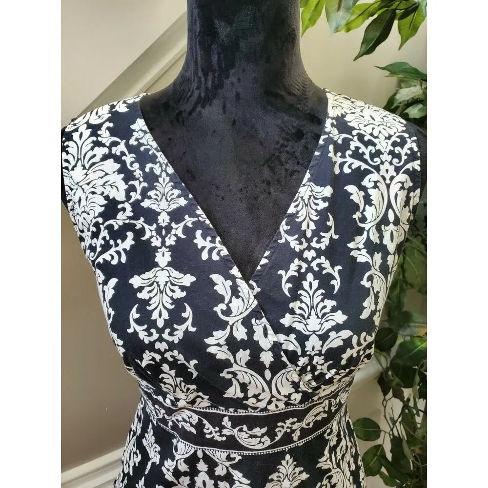 Croft & Barrow Women's Black/White Cotton V-Neck Sleeveless Knee Length Dress 8P - Image 5