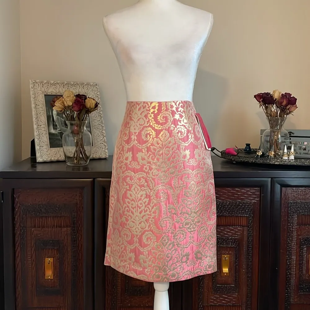 Sunny Leigh Pink and Gold Patterned Pencil/Straight Skirt size 2 - Image 2