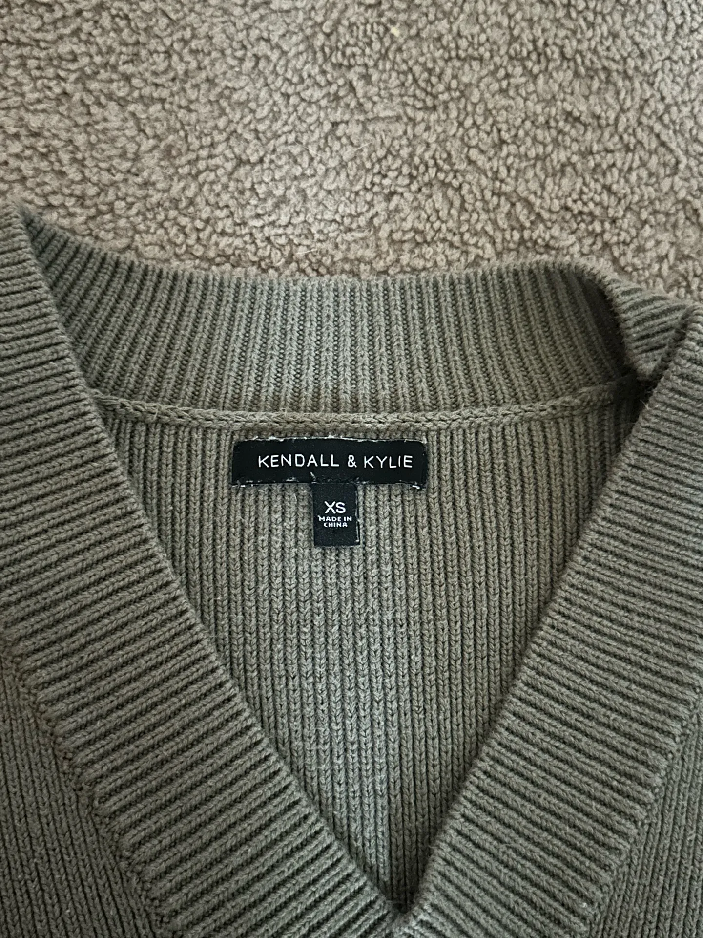 Kendall + Kylie Sweater Cropped Knit - Image 3