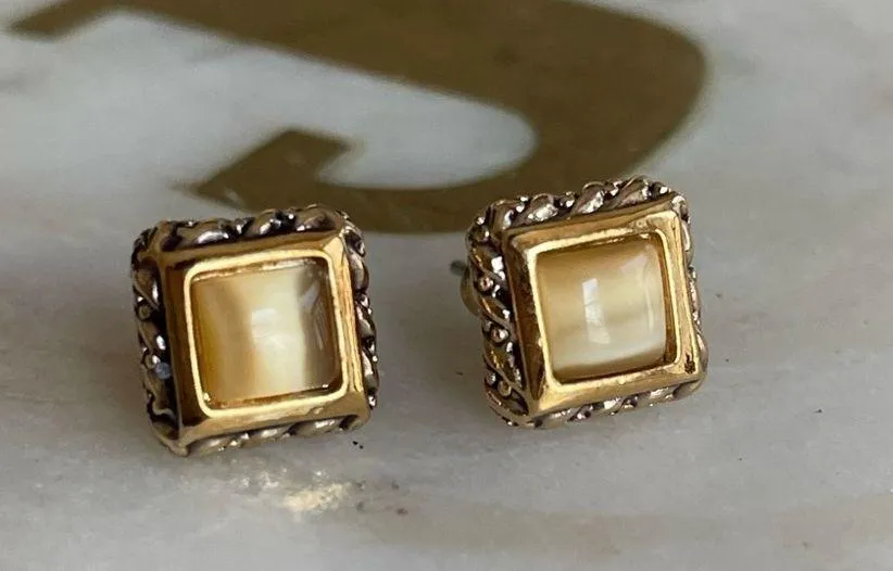Roman Signed Gold Toned Stud Vintage Earrings - Image 2