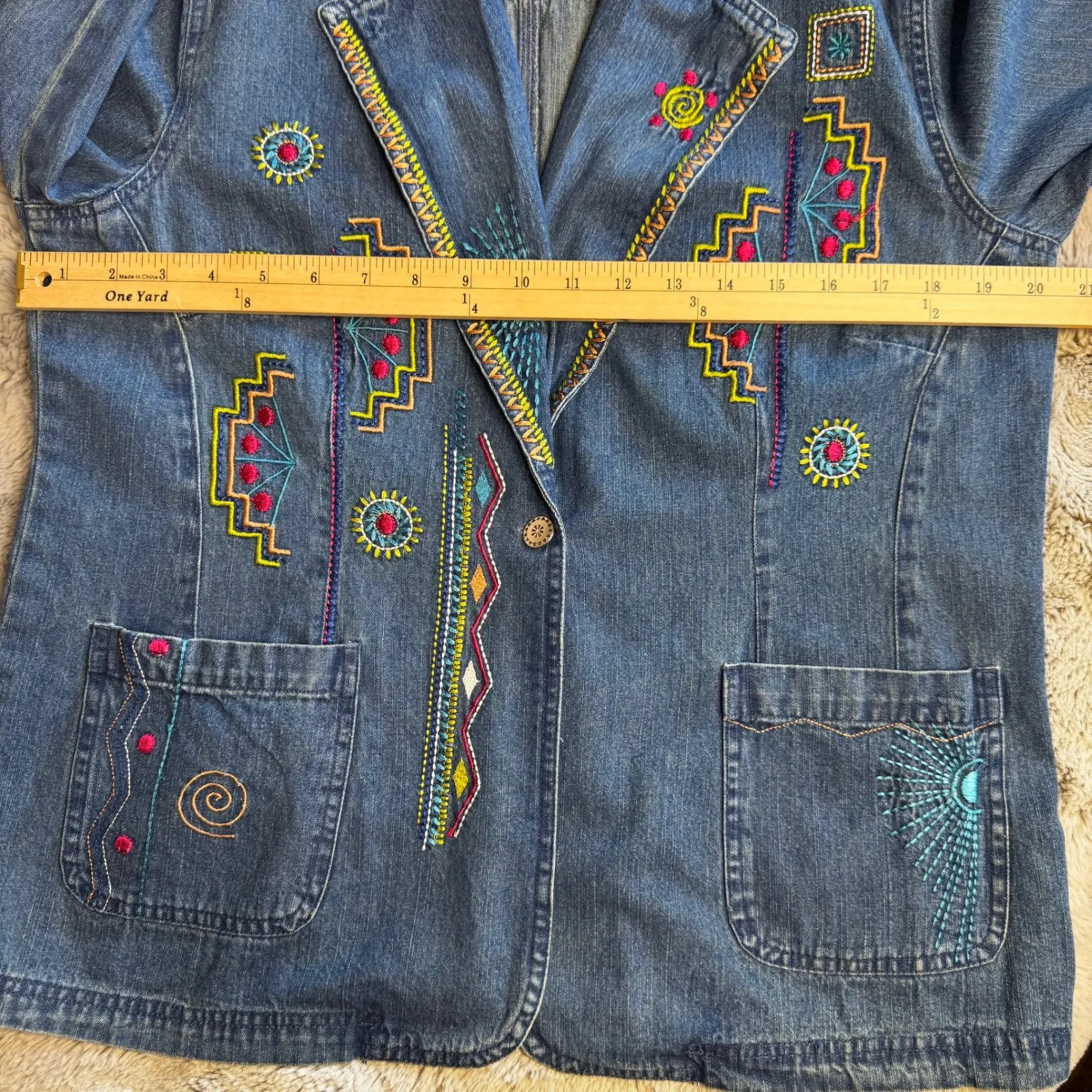 Two Twenty Sz M Embroidered Denim Jacket Western Aztec Southwestern Jean Coat Blue Size M - Image 11