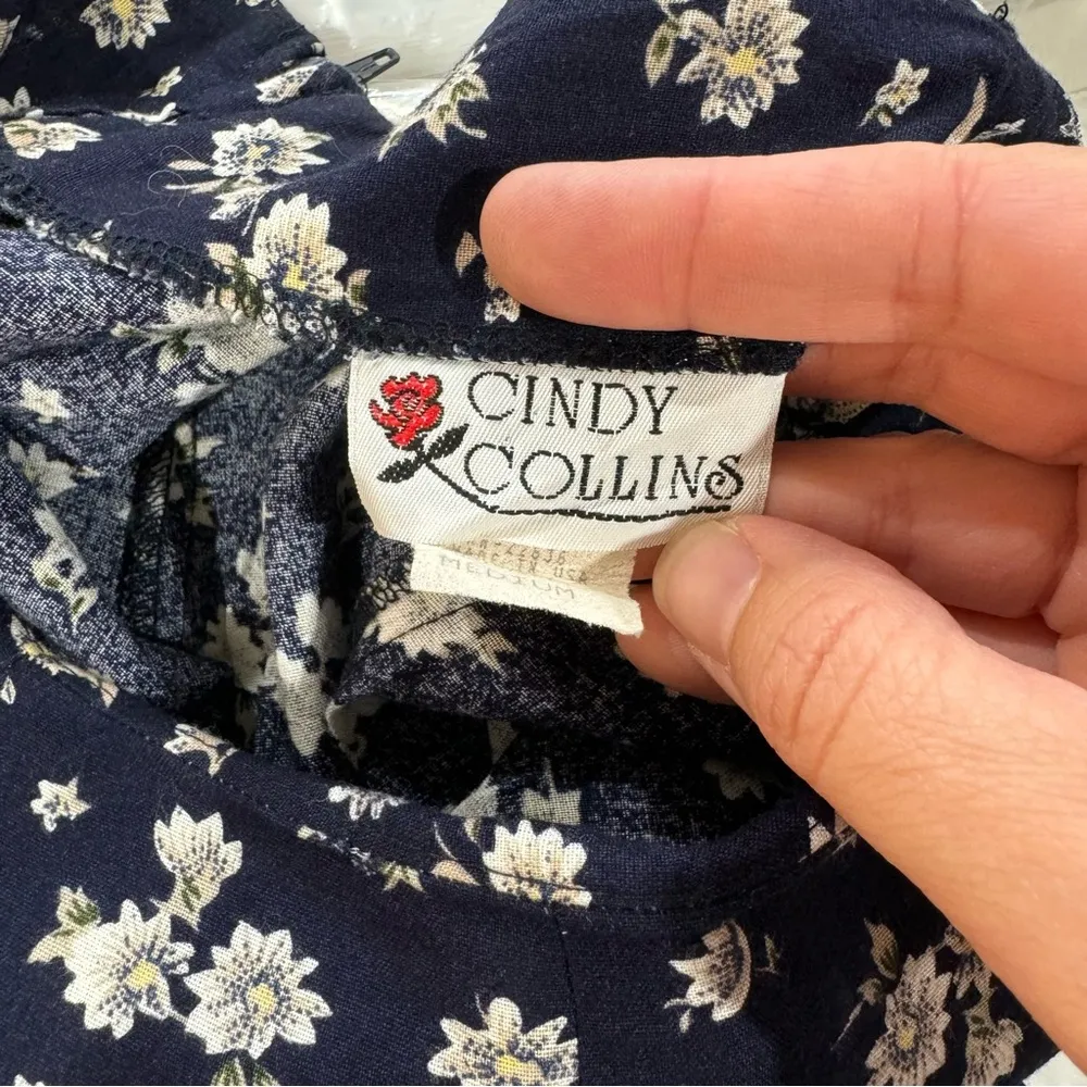 Cindy Collins Flowy Flora Shorts Vintage Women’s Size Medium Casual Boho Floral Blue - Image 2