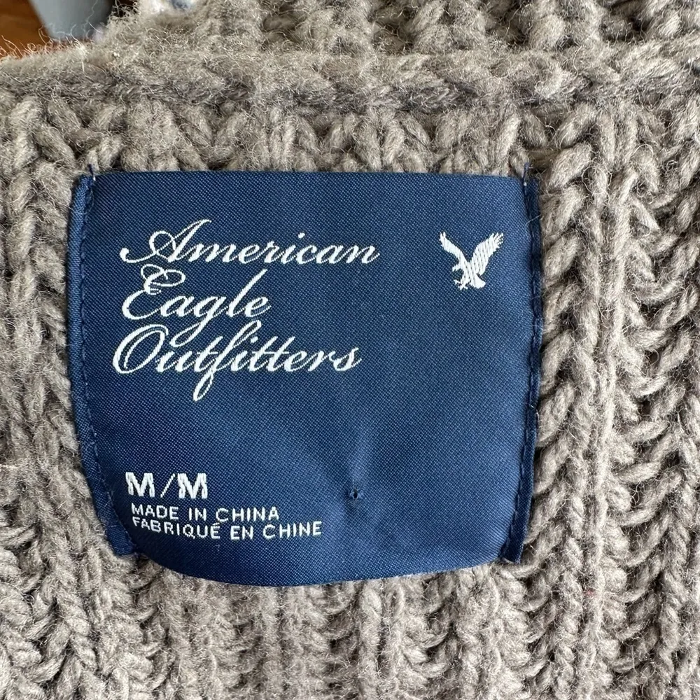 American Eagle Y2K Cable Knit Sweater Vest Sz M Chunky Wool Boho Hippie Granola  - Image 5