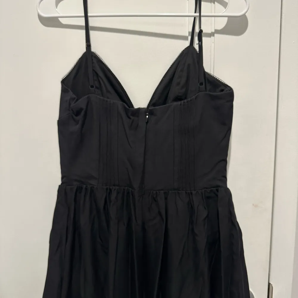 HOUSE OF CB Lova Corset Maxi Dress in Black Size Large - Image 6