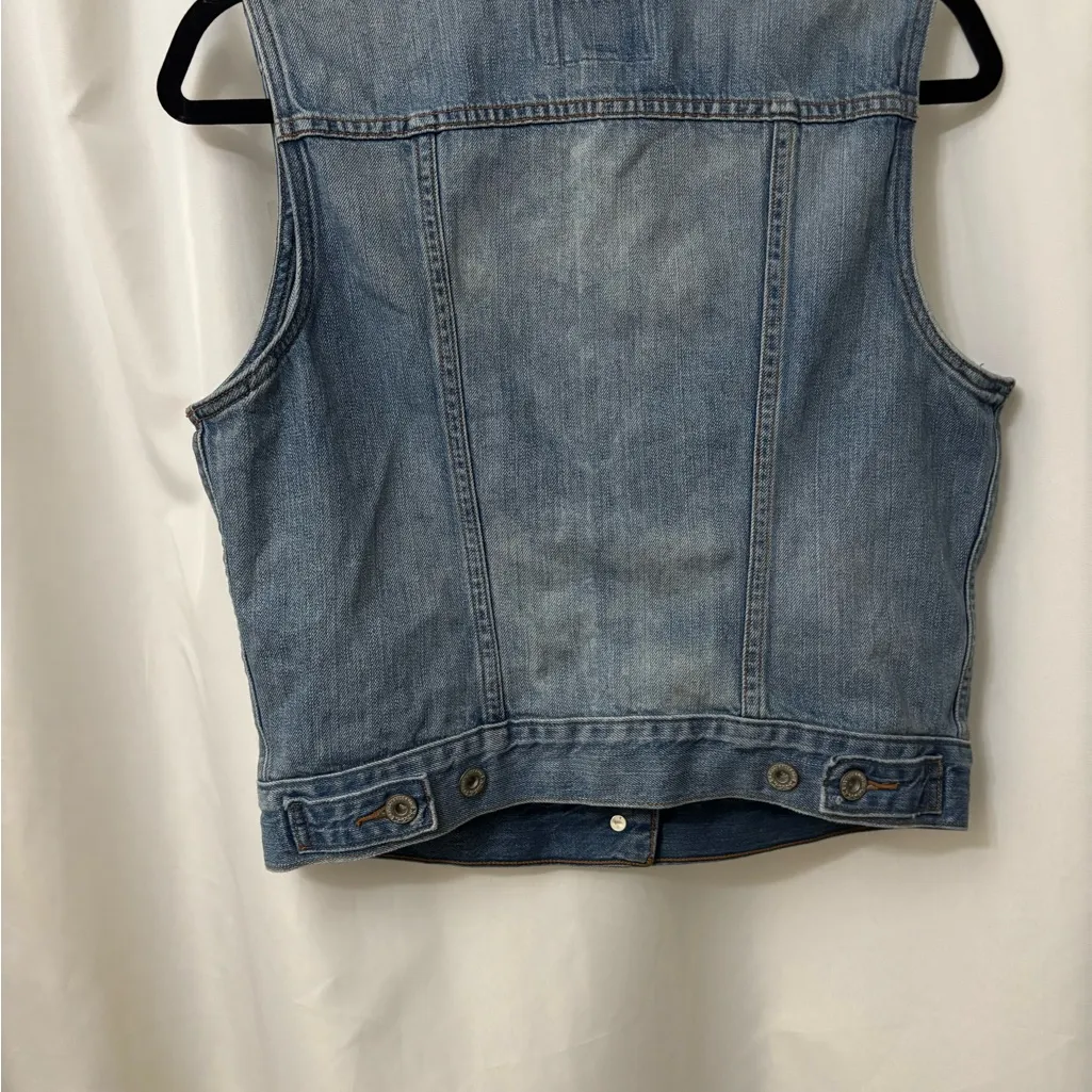 Levi's Women's Classic Blue vest Jeans - Image 6