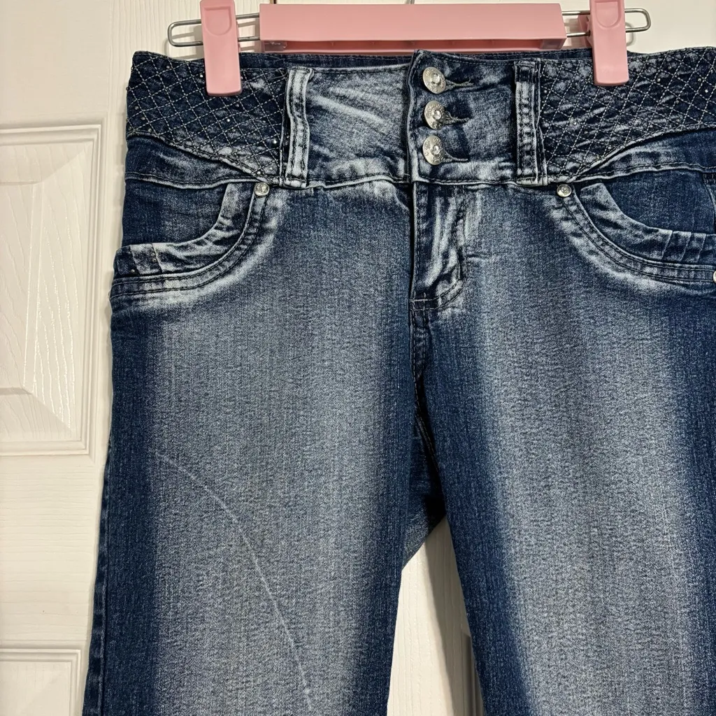 Vintage Y2K Diva Star Jean Capris Blue Size 2 - Image 4