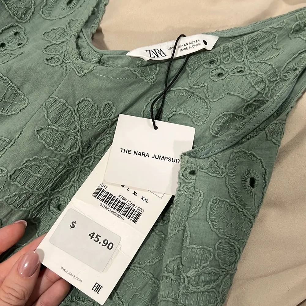 NWT Zara green eyelet romper! - Image 5