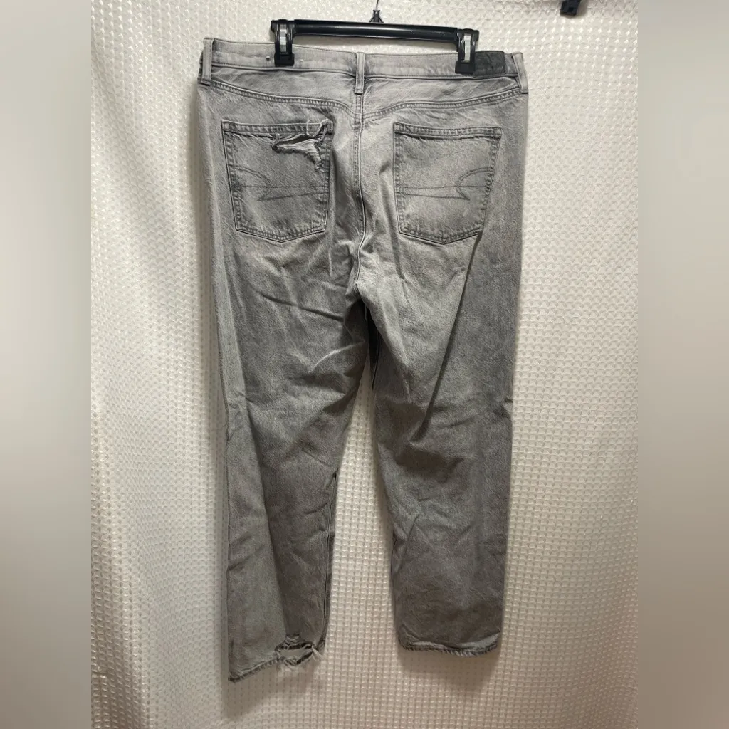 American Eagle Outfitters Women's Light Gray Distressed Boyfriend Jeans - Image 4