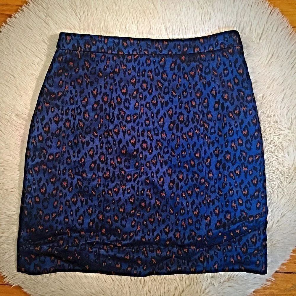 Banana Republic Button Up Skirt! Pockets Big phone - Image 2