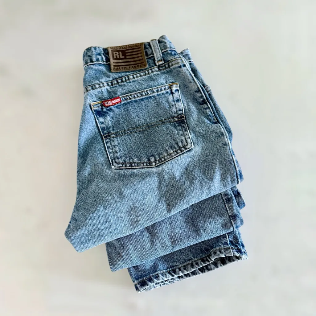 POLO Ralph Lauren Vintage Saturday Jeans, Mom Straight Leg Classic Style sz. 8 - Image 4