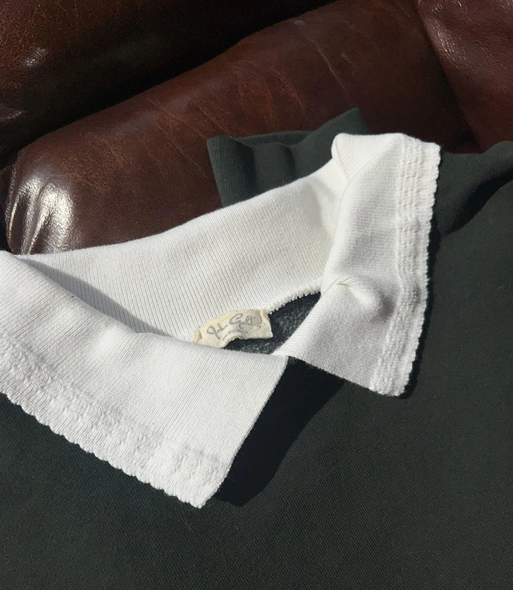 Green Crew Neck Sweatshirt - Image 3