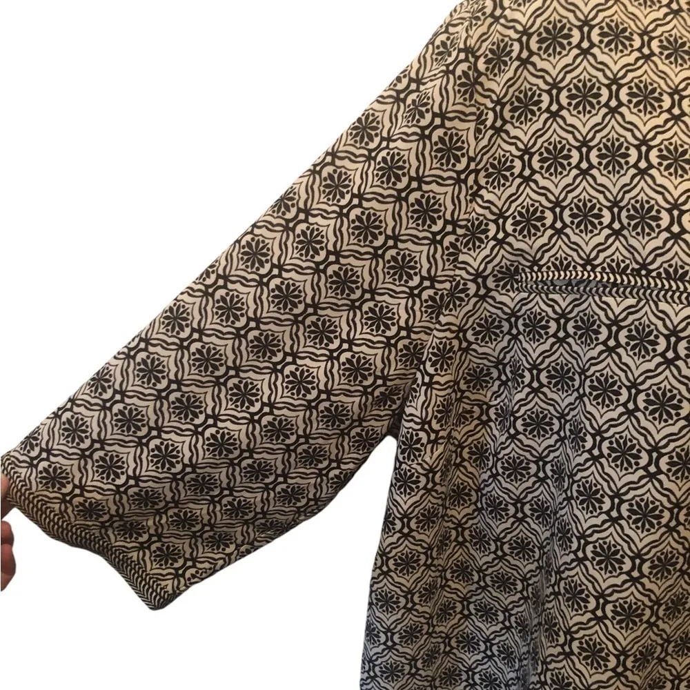 Catherines Plus Size 2X Hippy Tunic Top Black Tan Printed Full Button  Blouse - Image 4