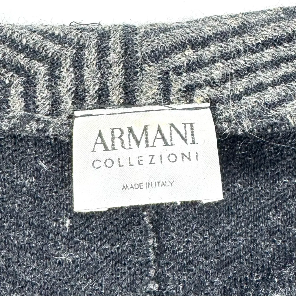 Armani Collezioni Black and Gray Herringbone Blazer Size 4 - Image 8