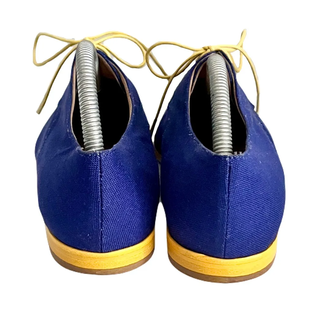 Manolo Blahnik Cobalt Blue Linen Yellow Lace Up Oxford Flats, Size 37.5 - Image 5