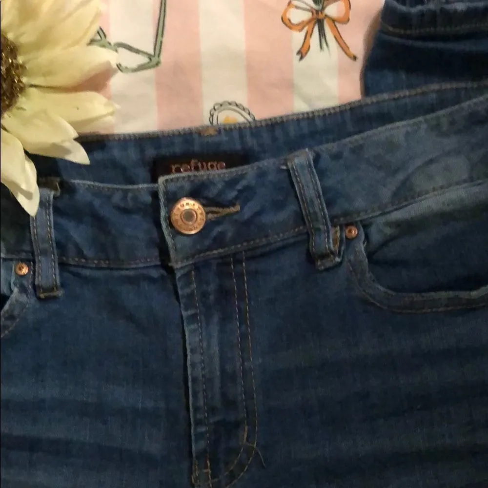 Refuge distressed jeans  - Image 10