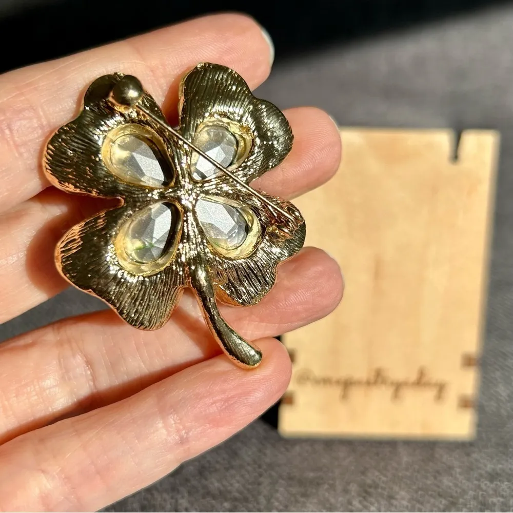 Fashion Rhinestone Four Leaf Clover, Shamrock Brooch, Pin, Green, Gold, Sparkly Green - Image 7