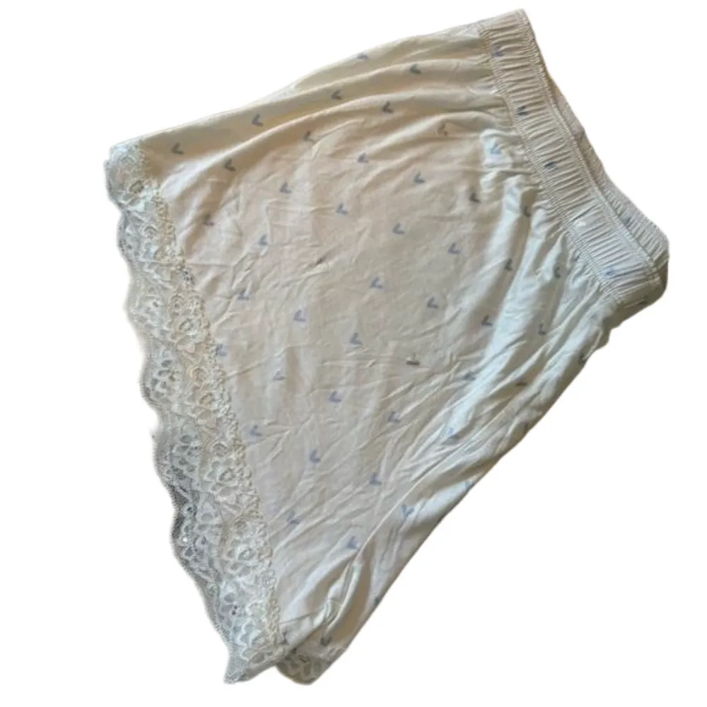 NWOT PJ Salvage Women’s Lounge Sleep Shorts Blue and Silver Hearts - L - Image 2